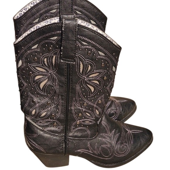 dingo Shoes - Dingo Womens Black Studded Cowboy Boots Floral Embroidered Western Size 8M